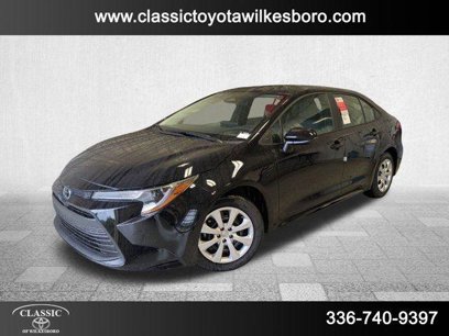 New 2025 Toyota Corolla LE
