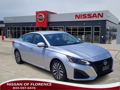 Used 2023 Nissan Altima 2.5 SV