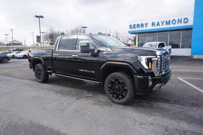New 2025 GMC Sierra 2500 Denali w/ Technology Package