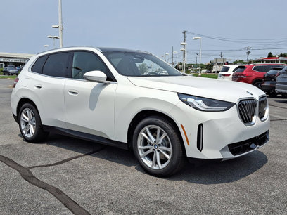 New 2025 BMW X3 xDrive30i w/ Premium Package
