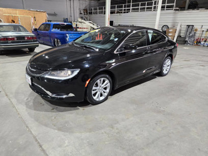 Used 2015 Chrysler 200 Limited w/ Convenience Group