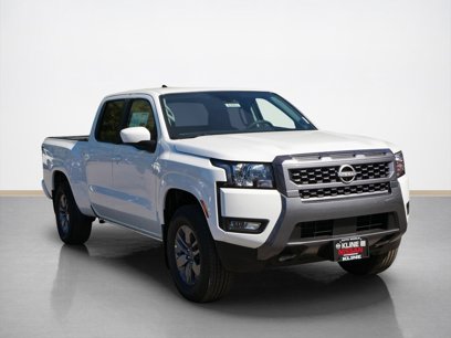 New 2025 Nissan Frontier SV w/ SV Convenience Package