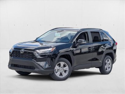 New 2025 Toyota RAV4 XLE