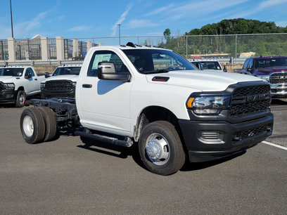 New 2024 RAM 3500 Tradesman