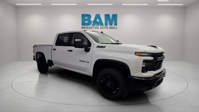 New 2025 Chevrolet Silverado 2500 Custom w/ Custom Value Package
