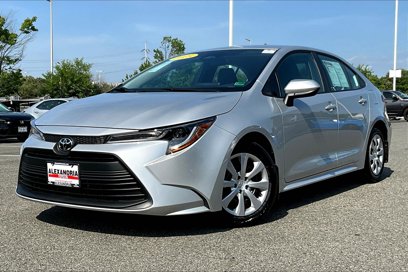 Used 2025 Toyota Corolla LE