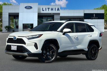 Used 2022 Toyota RAV4 SE