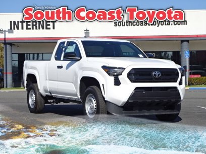 New 2025 Toyota Tacoma SR