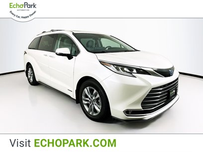 Used 2021 Toyota Sienna Limited