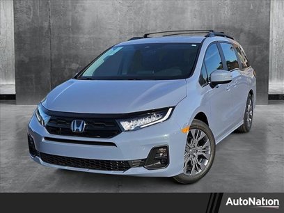 New 2025 Honda Odyssey Touring