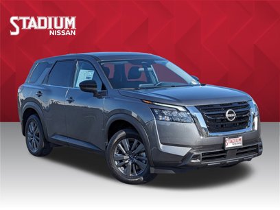 New 2025 Nissan Pathfinder S