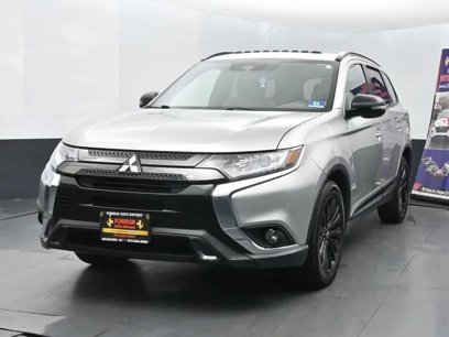 Used 2020 Mitsubishi Outlander LE