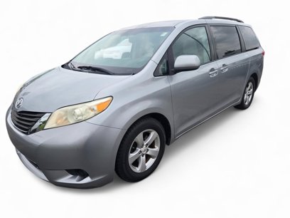 Used 2011 Toyota Sienna LE
