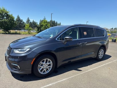 Used 2021 Chrysler Pacifica Touring-L