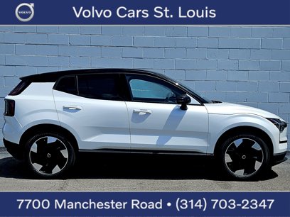 New 2025 Volvo EX30 Plus w/ Protection Package Premier