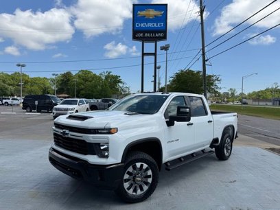 New 2025 Chevrolet Silverado 2500 Custom w/ Custom Convenience Package