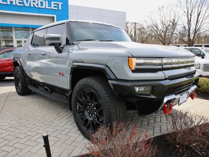 Used 2024 GMC Hummer EV 2X w/ LPO, Sport Package