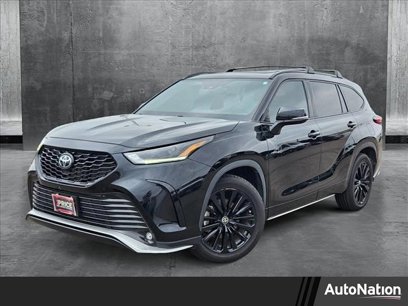 Used 2023 Toyota Highlander XSE