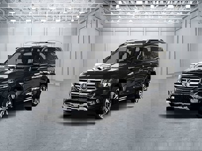 New 2025 Mercedes-Benz GLB 250 4MATIC