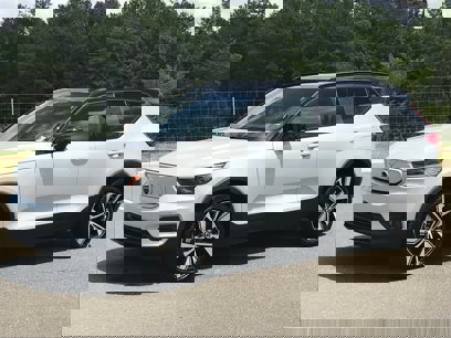 Used 2021 Volvo XC40 P8 Recharge w/ Advanced Package