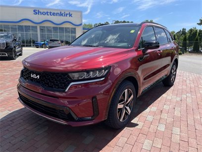 Used 2022 Kia Sorento S w/ Panoramic Sunroof Package