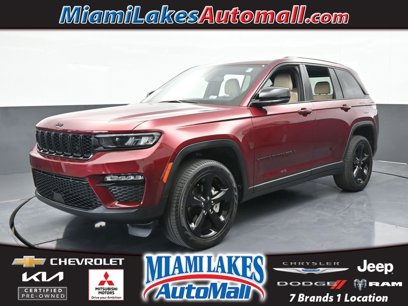 Used 2023 Jeep Grand Cherokee Limited w/ Black Appearance Package