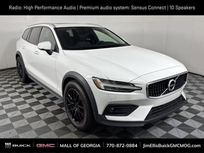 Used 2022 Volvo V60 T5 Cross Country