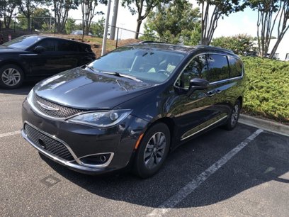 Used 2020 Chrysler Pacifica Touring-L Plus