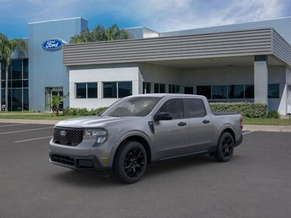 New 2025 Ford Maverick XLT w/ Black Appearance Package