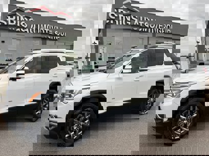 Used 2017 GMC Acadia SLT