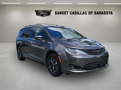 Used 2020 Chrysler Pacifica Touring-L Plus