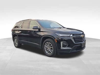 Used 2023 Chevrolet Traverse LT