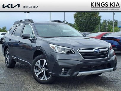 Used 2020 Subaru Outback Limited w/ Tech Package 2