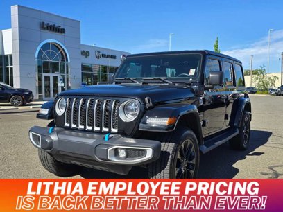 Used 2022 Jeep Wrangler Unlimited Sahara w/ Cold Weather Group