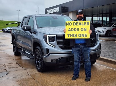 New 2025 GMC Sierra 1500 Elevation w/ Elevation Premium Package