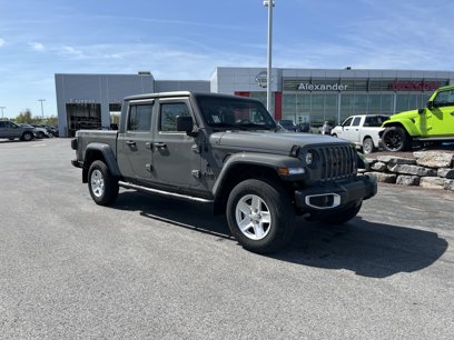 Used 2022 Jeep Gladiator Sport