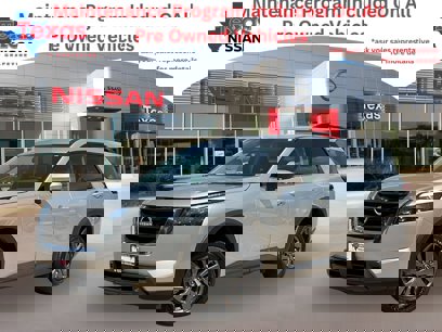 Used 2024 Nissan Pathfinder SV