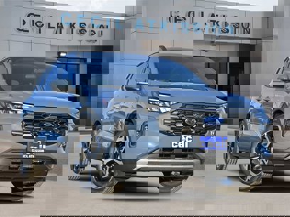 New 2025 Ford Escape ST-Line Elite w/ Tech Pack #2