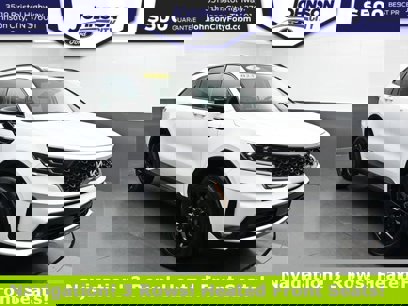 Used 2023 Kia Sorento SX