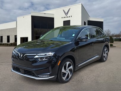 New 2025 VinFast VF 8 Eco
