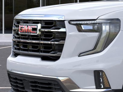 New 2025 GMC Acadia Elevation w/ Elevation Premium Package