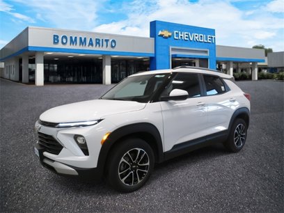 New 2025 Chevrolet TrailBlazer LT w/ Convenience Package