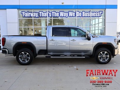 New 2025 GMC Sierra 2500 SLT w/ SLT Premium Package