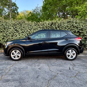 Used 2020 Nissan Kicks S