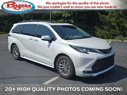 Used 2023 Toyota Sienna XLE