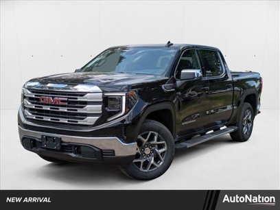 New 2025 GMC Sierra 1500 SLE w/ Preferred Package