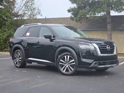 Used 2023 Nissan Pathfinder Platinum