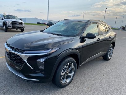 New 2025 Chevrolet Trax LT w/ Driver Confidence Package