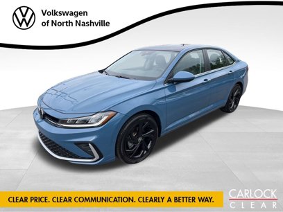 Used 2025 Volkswagen Jetta SE w/ Sunroof Package