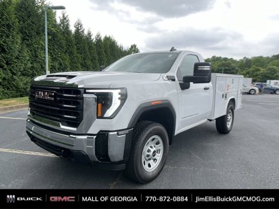 New 2024 GMC Sierra 3500 Pro w/ Convenience Package